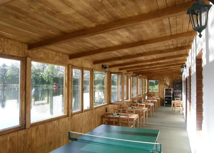 Rybarska Basta Sveceny - Restaurace, Vendégház *